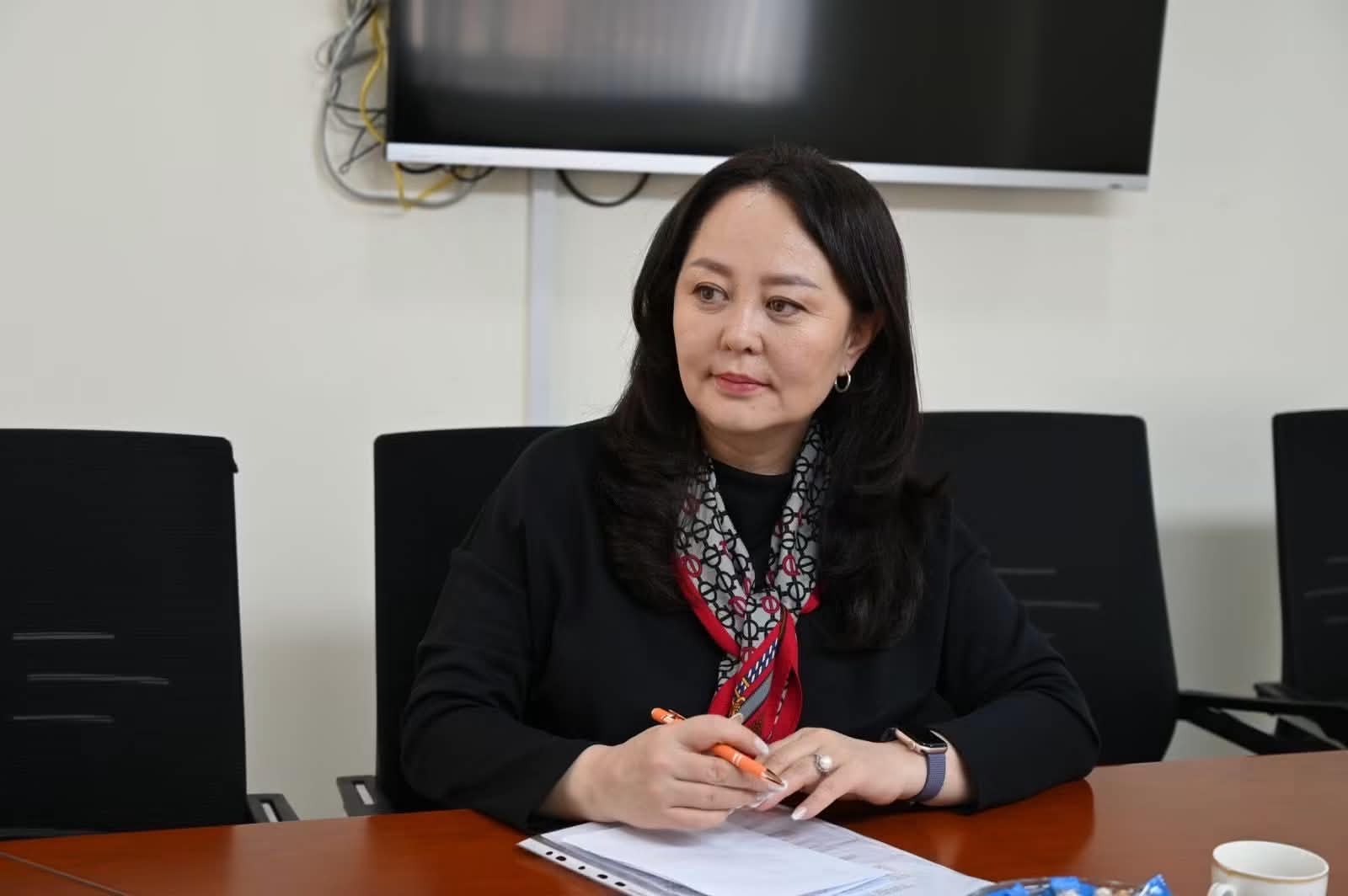 Р.Булгамаа өмгөөлөгч талийгаач охины аавын хамтаар мэдүүлгээ өгчээ
